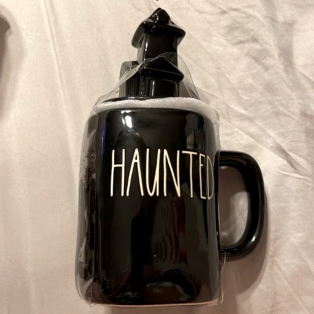 Rae Dunn haunted mug with topper